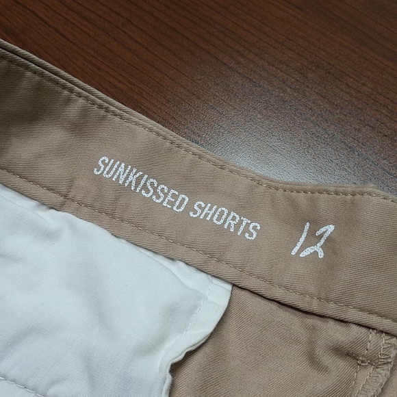 CLEARANCE GAP Sunkissed Khaki Shorts - Picture 5 of 6